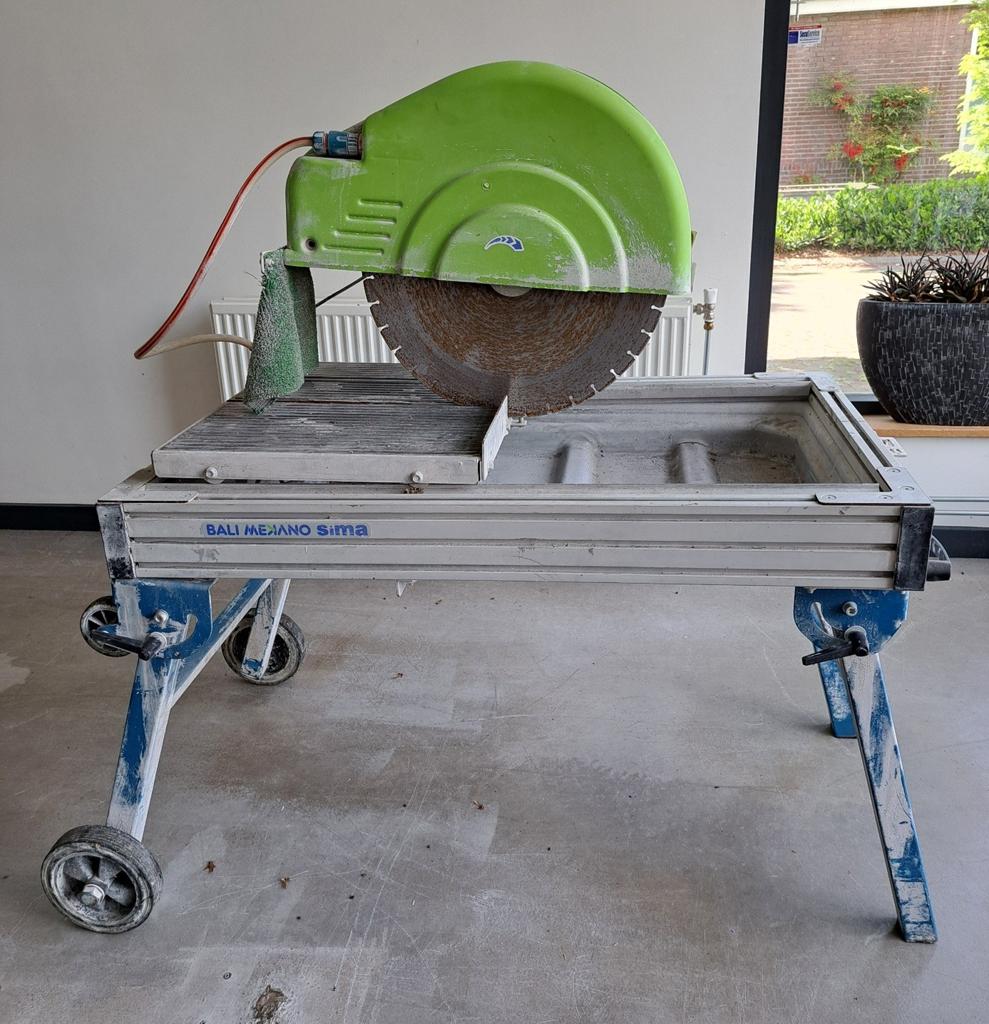 Steenzaag, Ophalen of Verzenden, Zo goed als nieuw, 1200 watt of meer, 70 mm of meer