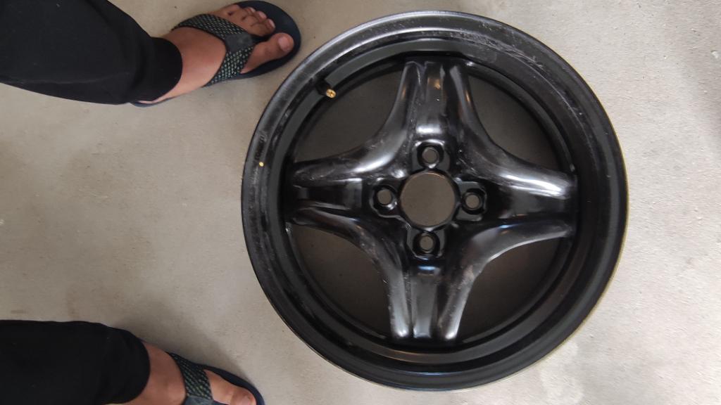 Stalen velgen Dacia 15 inch, Auto diversen, Wieldoppen, Ophalen, Zo goed als nieuw