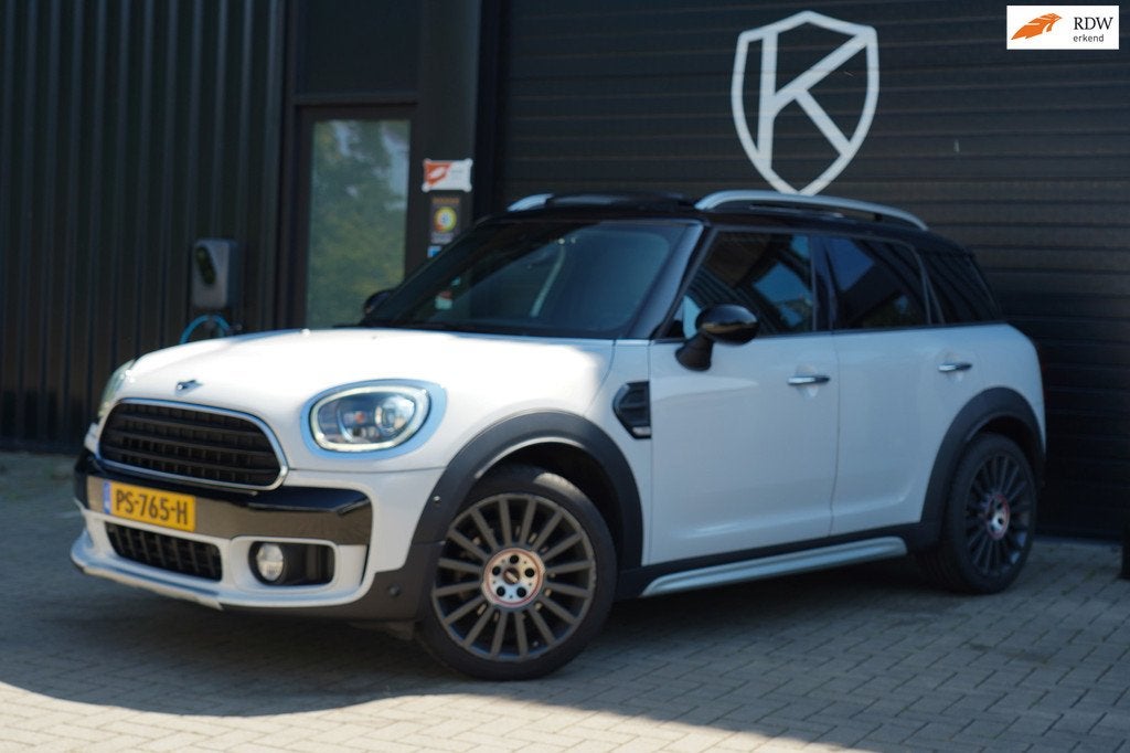 Mini Countryman 1.5 Cooper Chili LED/PANO/HARMANKARDON/LEER/, Auto's, Mini, 136 pk, Gebruikt, Countryman, 715 kg