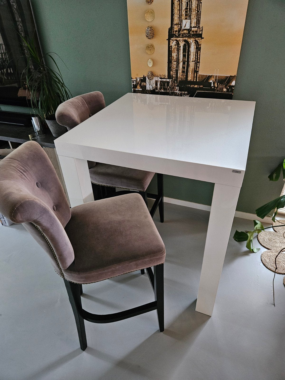 Witte hoogglans eettafel met 2 barstoelen, Ophalen, Overige materialen, Gebruikt, 50 tot 100 cm