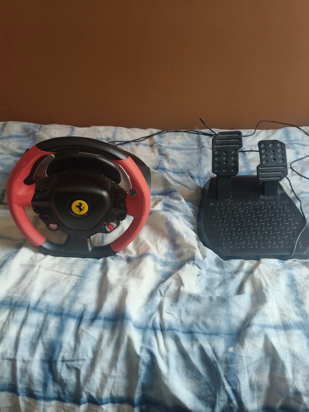 Thrustmaster Ferrari 458 Spider | Racestuur | Amper gebruikt, Spelcomputers en Games, Spelcomputers | Xbox | Accessoires, Ophalen