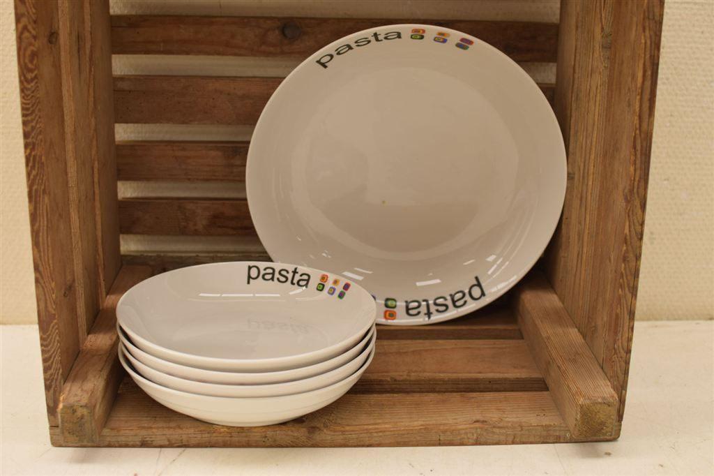 5 Delige pastaset 46477, Huis en Inrichting, Keuken | Servies, Gebruikt, Ophalen of Verzenden, Bord(en), Wedgwood