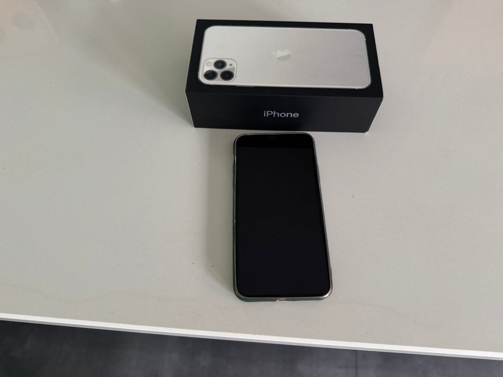 iPhone 11 pro max, 64 GB, Ophalen of Verzenden, Zo goed als nieuw, Zwart