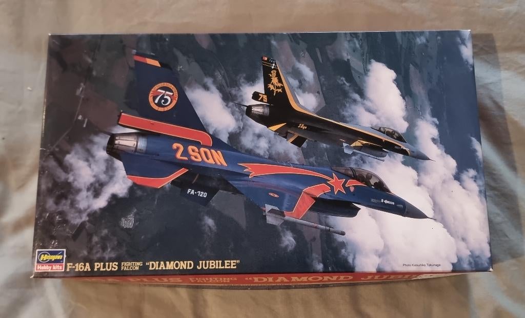 1/48 F-16A Plus "Diamond Jubilee", Ophalen of Verzenden, Groter dan 1:72, Overige merken