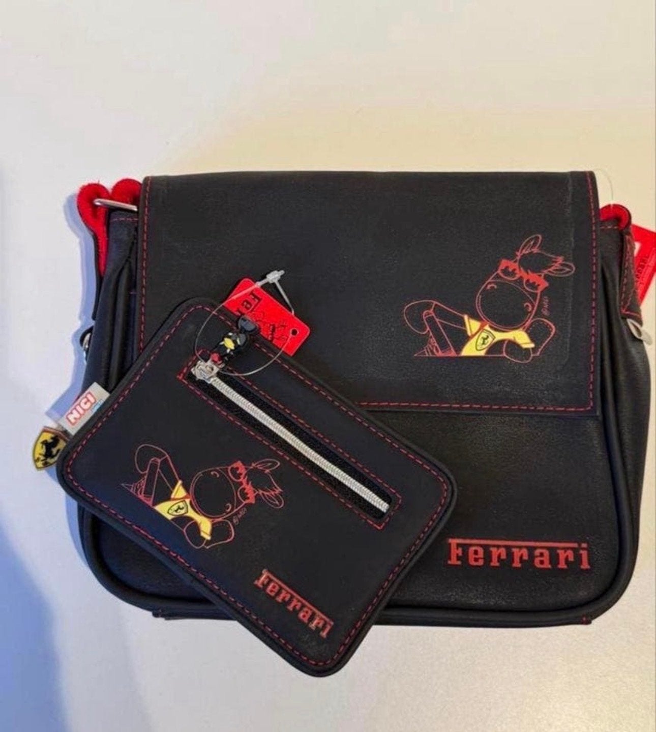 Ferrari Nici Schoudertasje met Portemonnee - Zwart/Rood, Ophalen of Verzenden, Nieuw, Zwart, Schoudertasje