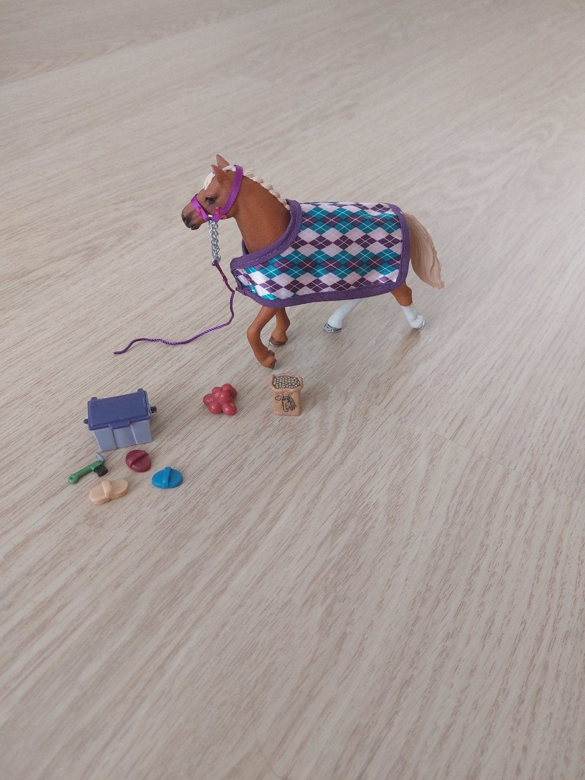 Schleich 42360 + extra poetskist, Ophalen of Verzenden, Zo goed als nieuw, Jongen of Meisje