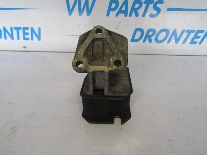 Motorsteun van een Alfa Romeo GTV, Gebruikt, -, Verzenden, -
