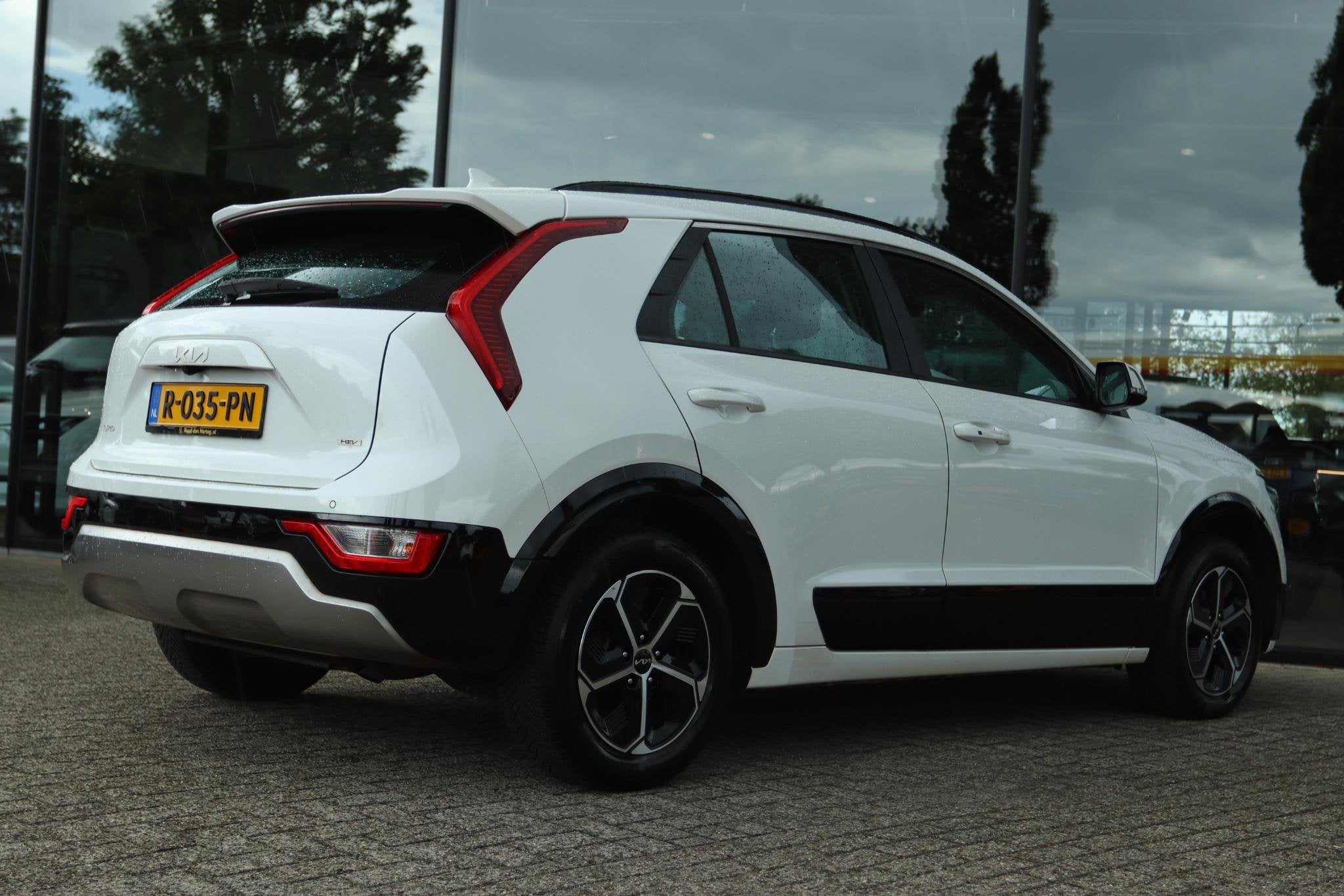 KIA NIRO 1.6 GDI HYBRID EXECUTIVELINE | CARPLAY | CAMERA | K, Auto's, 1374 kg, Stof, Gebruikt, Euro 6