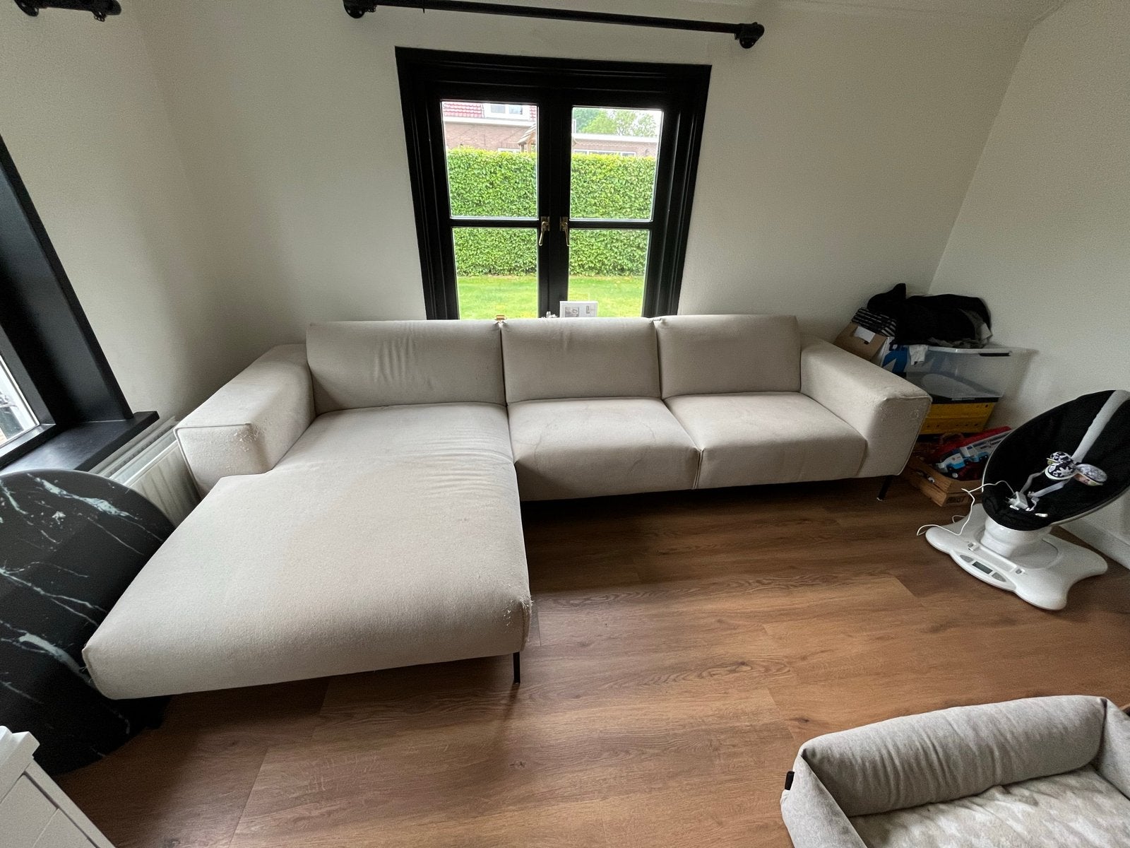 Moderne Hoekbank met Longchair - Crèmekleurig, Huis en Inrichting, Ophalen, Gebruikt, Hoekbank, 300 cm of meer