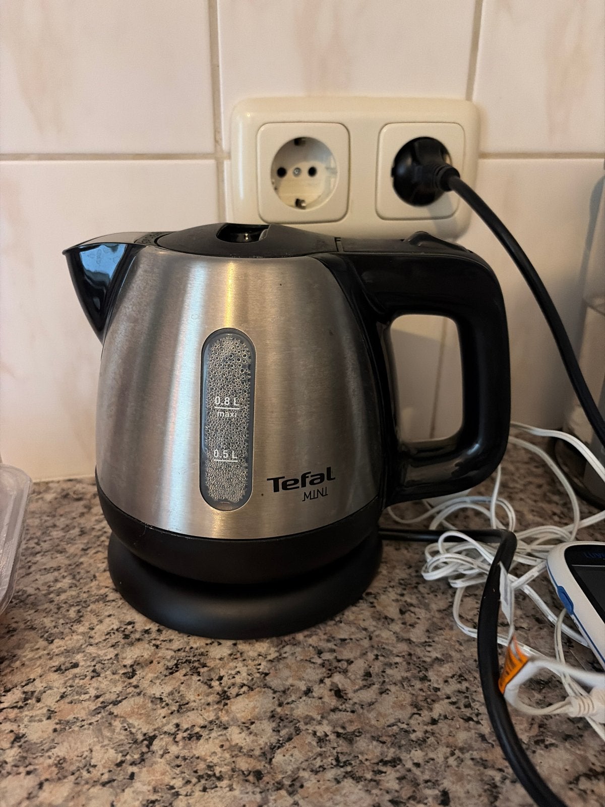 Tefal Mini Waterkoker - Compact en Handig, Minder dan 1 liter, Ophalen, Gebruikt, Draadloos