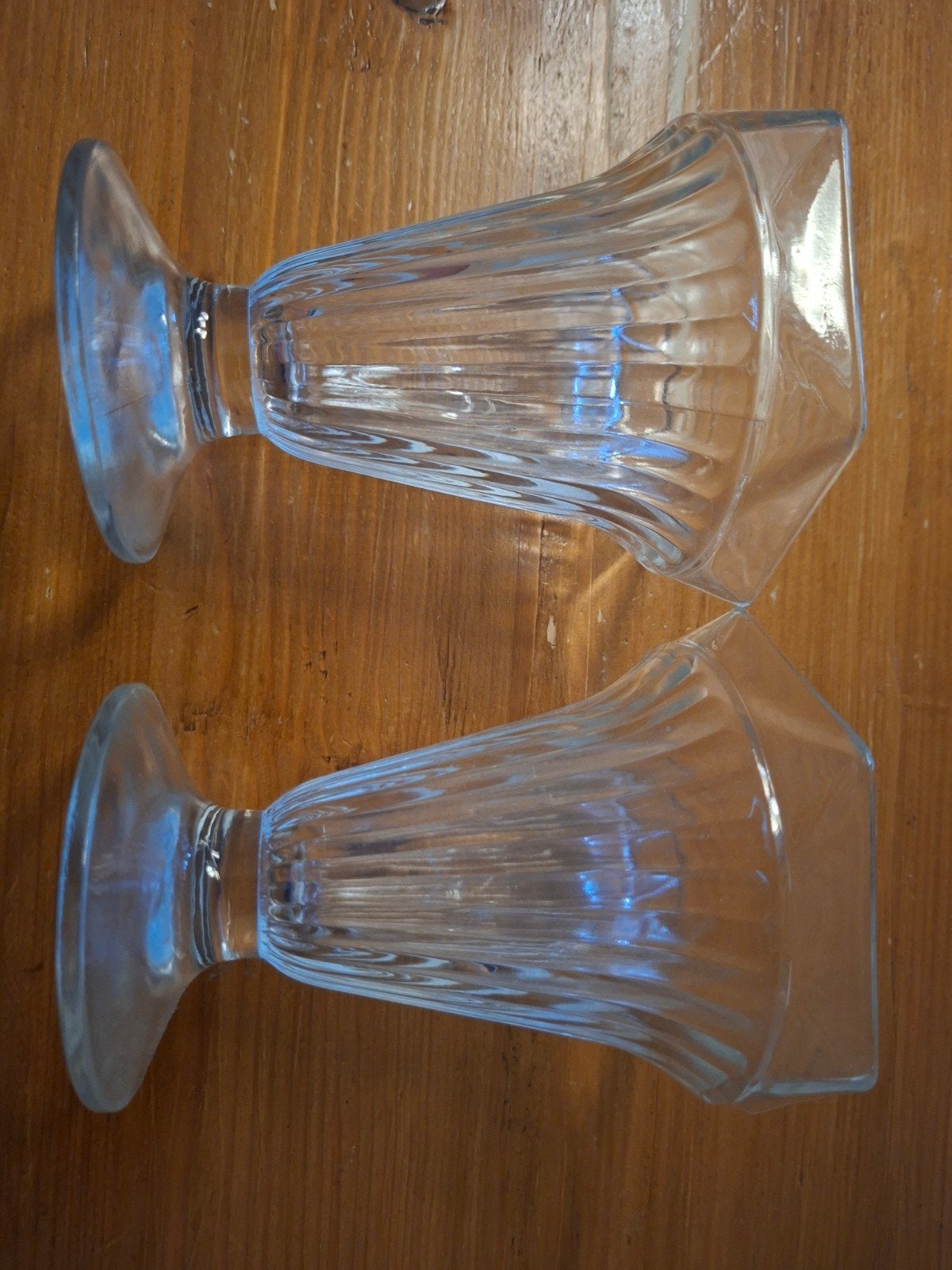 Set van 2 vintage glazen ijscoupes, Ophalen