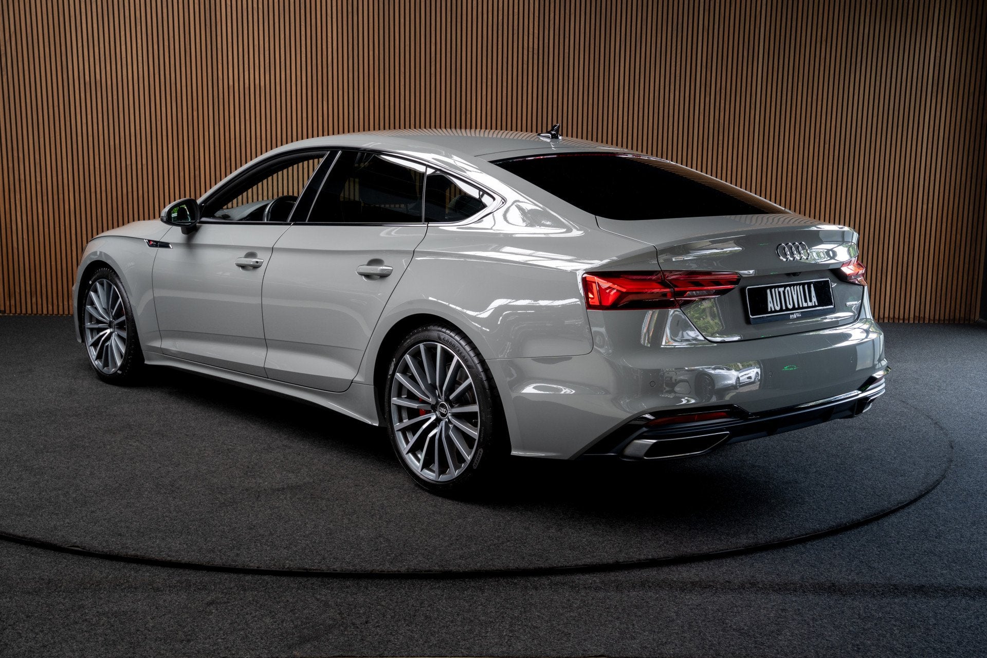 Audi A5 Sportback 45 TFSI quattro S edition Black Pack Matri, Gebruikt, 4 cilinders, 1984 cc, Bedrijf
