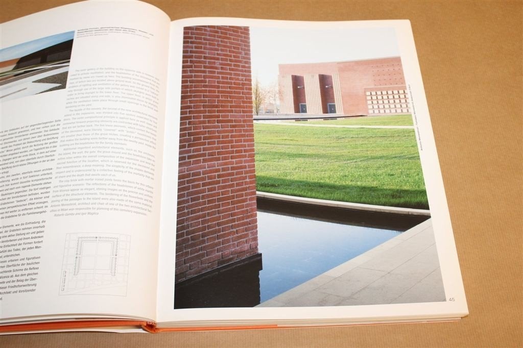 Brick 06 — Europese Baksteenarchitectuur, Award, Ophalen of Verzenden, Zo goed als nieuw, Architecten