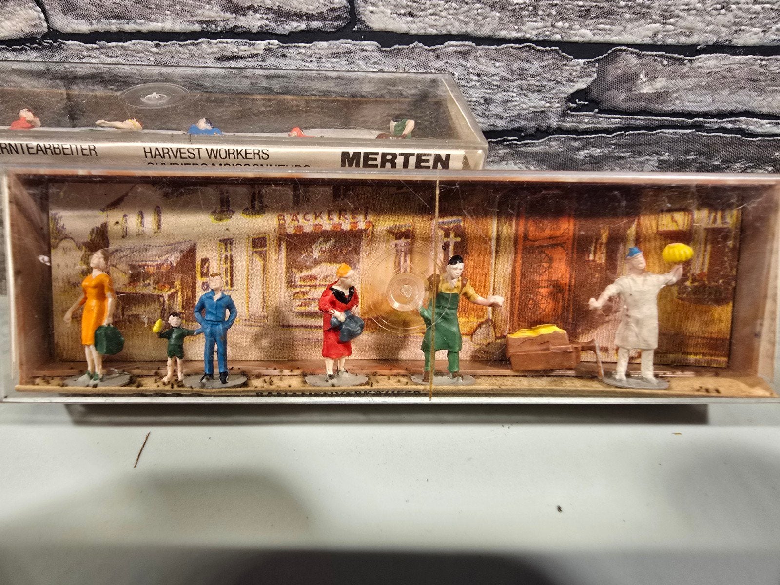 Merten bananen verkopers klanten HO spoor trein 1:87, Ophalen of Verzenden, Nieuw, Brug, Tunnel of Gebouw, Overige merken