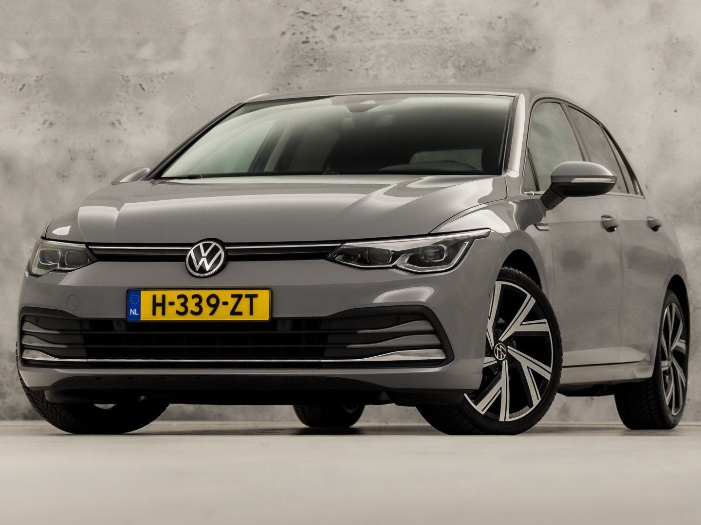 Volkswagen Golf 1.5 TSI Sport (4 CILINDER, APPLE CARPLAY, ME, 12 maanden, 4 cilinders, Alcantara, Origineel Nederlands