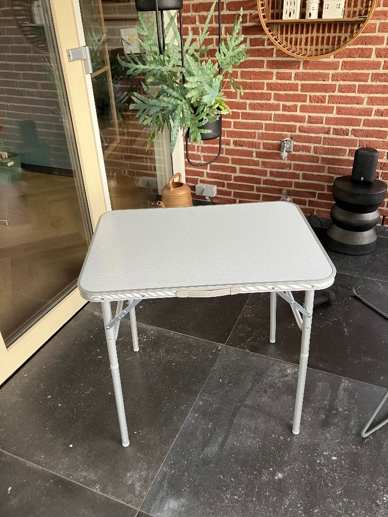 Lichtgewicht campingtafel, Ophalen, Gebruikt, Campingtafel