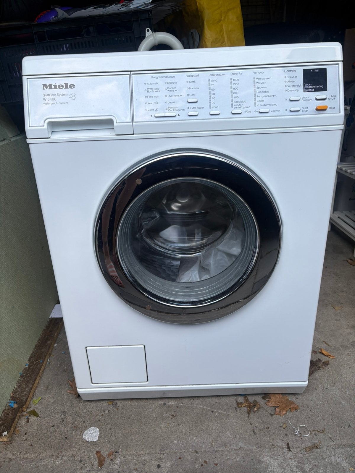 Miele wasmachine goedwerkend, Ophalen, Zo goed als nieuw, 1200 tot 1600 toeren, 85 tot 90 cm