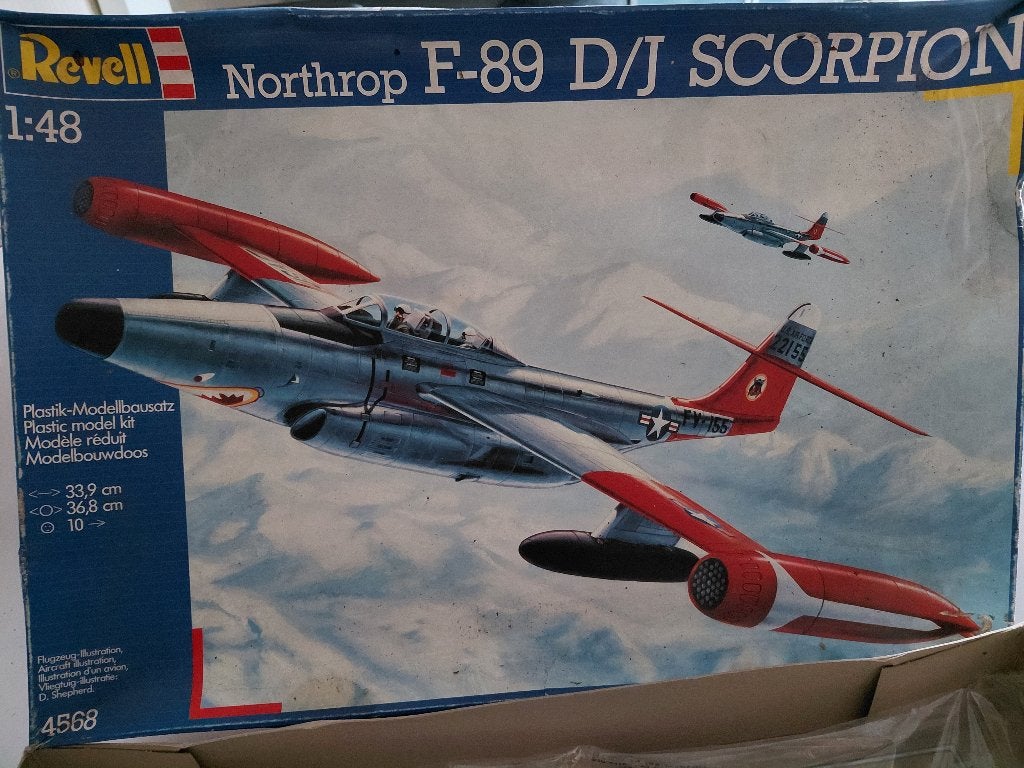 vondst verzameling vliegtuigen helikopters veelal 1 op 48, Hobby en Vrije tijd, Modelbouw | Vliegtuigen en Helikopters, Ophalen