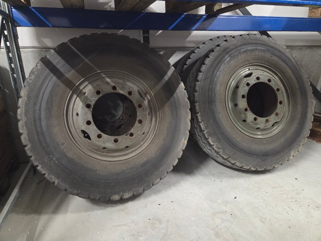 4x Vrachtwagenbanden op velg Goodyear 12.00R20, Ophalen, Gebruikt, Overige merken, Overige Auto-onderdelen