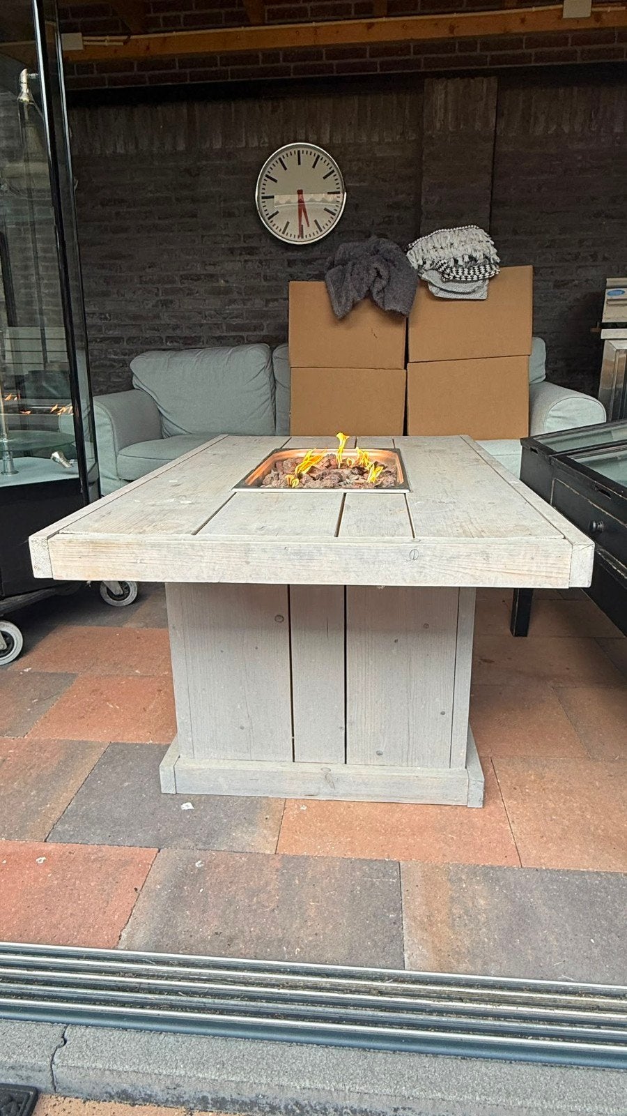 Houten vuurtafel met ingebouwde vuurkorf, Ophalen, Gebruikt, Vuurkorf