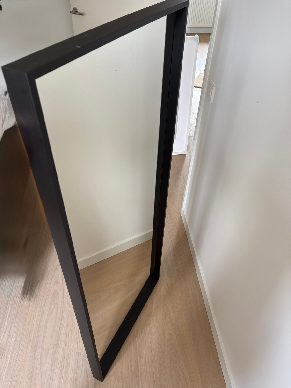 IKEA NISSSEDAL Spiegel, 65x150 cm - 70320319, Ophalen, 100 tot 150 cm, Zo goed als nieuw, Rechthoekig