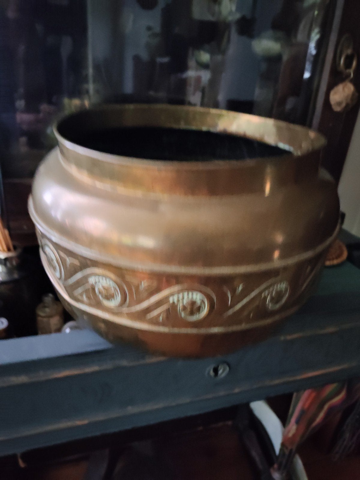 Grote ronde koperen pot voor plant of zijdebloemen, Antiek en Kunst, Antiek | Koper en Brons, Ophalen of Verzenden