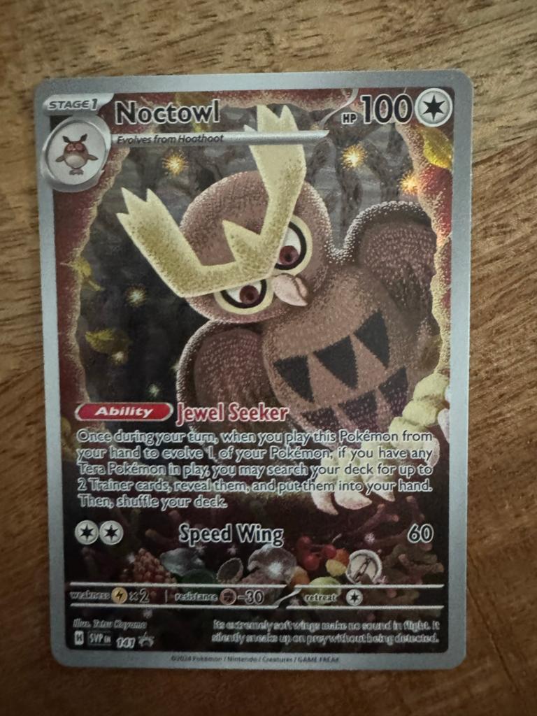 Noctowl Pokémon Kaart - Full Art Holo, Ophalen of Verzenden, Zo goed als nieuw, Losse kaart, Foil