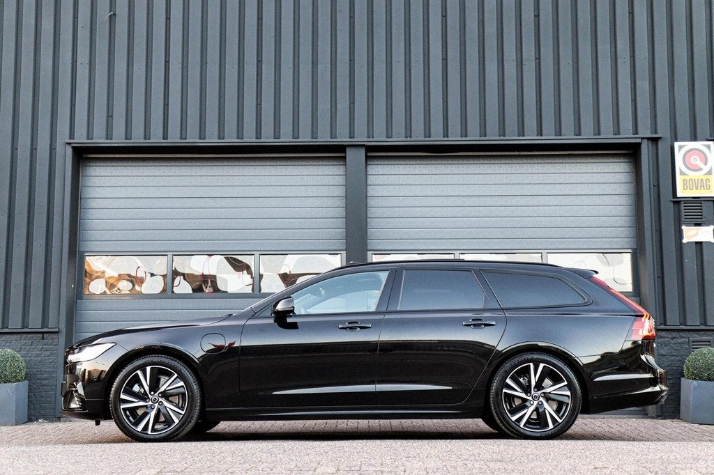 Volvo V90 2.0 T6 Plug-in hybrid AWD R-Design /LED/PANODAK/HA, Auto's, Volvo, Automaat, 4 cilinders, 1969 cc, Leder