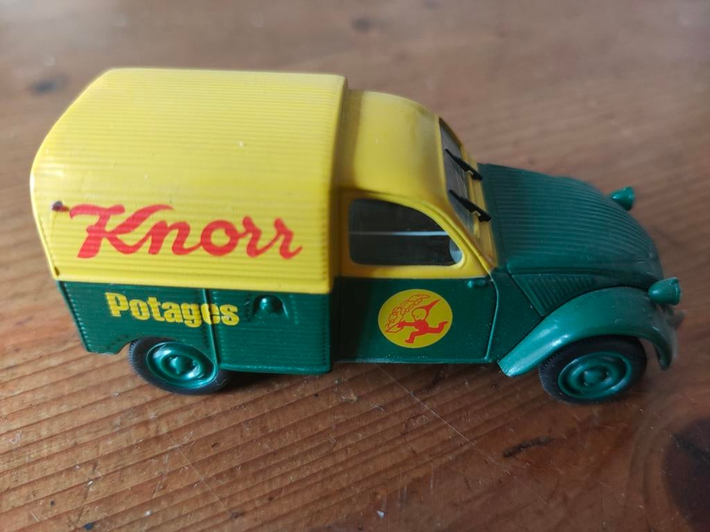 Citroën 2CV Azu 1:43 Norev nr22, Ophalen of Verzenden, Gebruikt, Auto, Norev