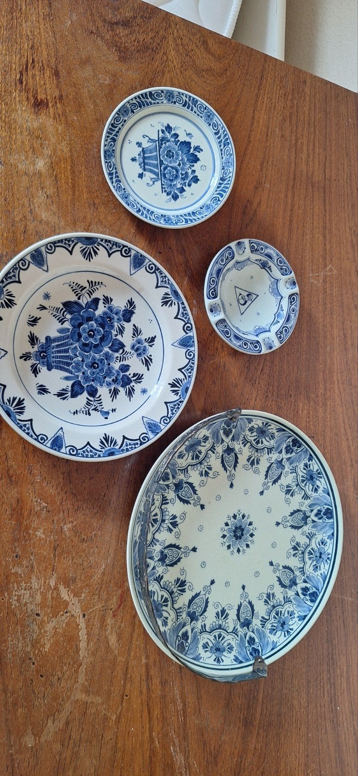 Set van 4 Vintage Delfts Blauwe Borden en Asbak, Ophalen of Verzenden