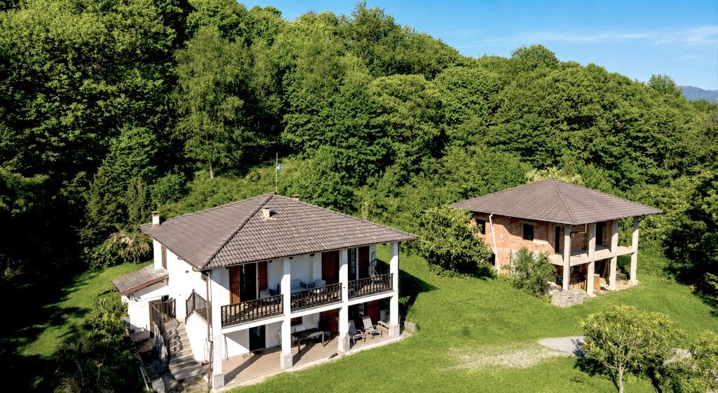 Italie boutique villa te koop (beide huizen zie foto), Dorp, Woonhuis, Italië, 4 kamers