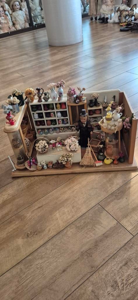 Volle vintage bloemenwinkel miniatuur, Verzamelen, Ophalen of Verzenden, Poppenhuis