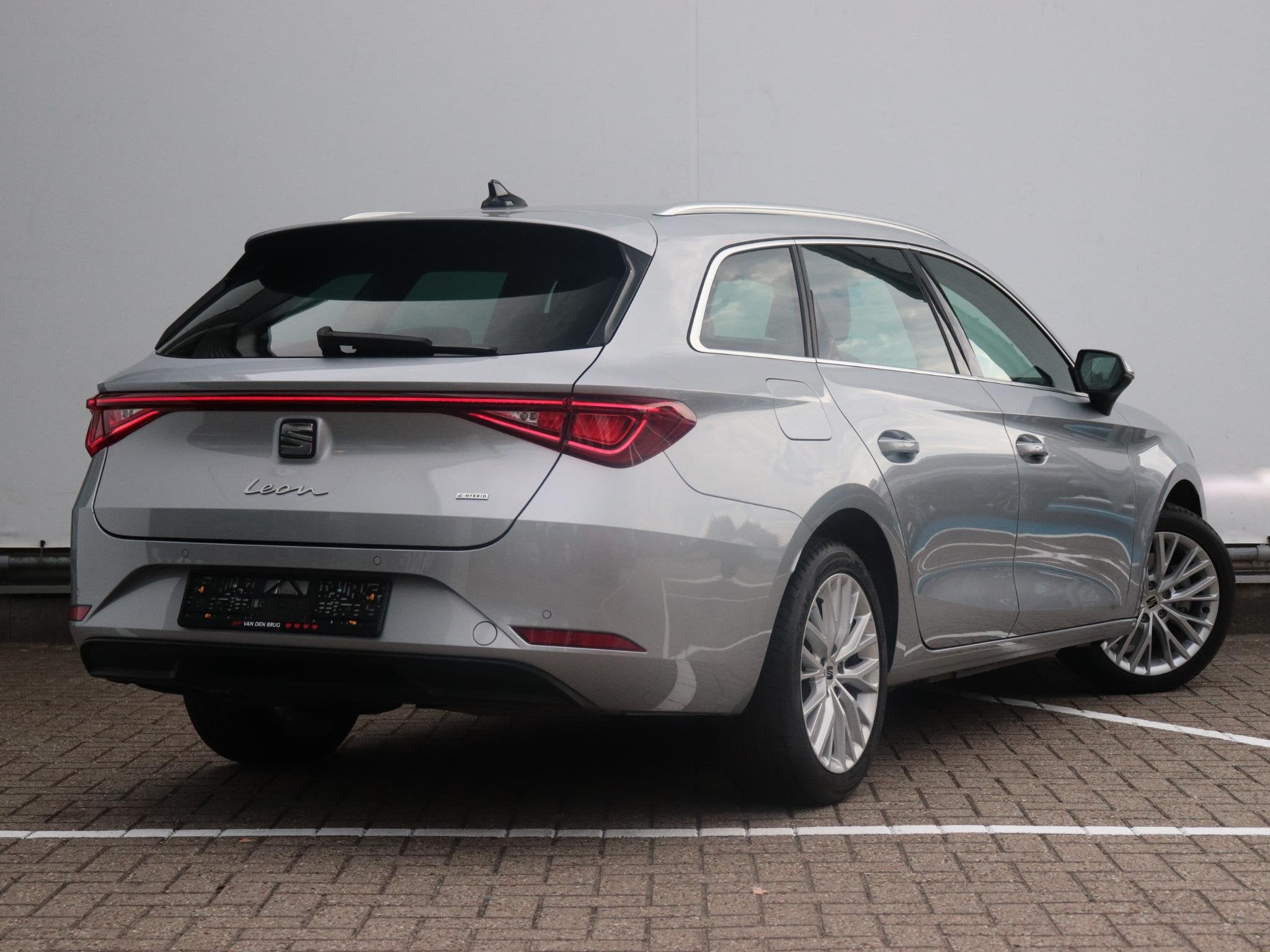 SEAT Leon Sportstourer 1.4 TSI eHybrid PHEV FR | SOH 95.3% |, Auto's, Stof, Gebruikt, Euro 6, 4 cilinders