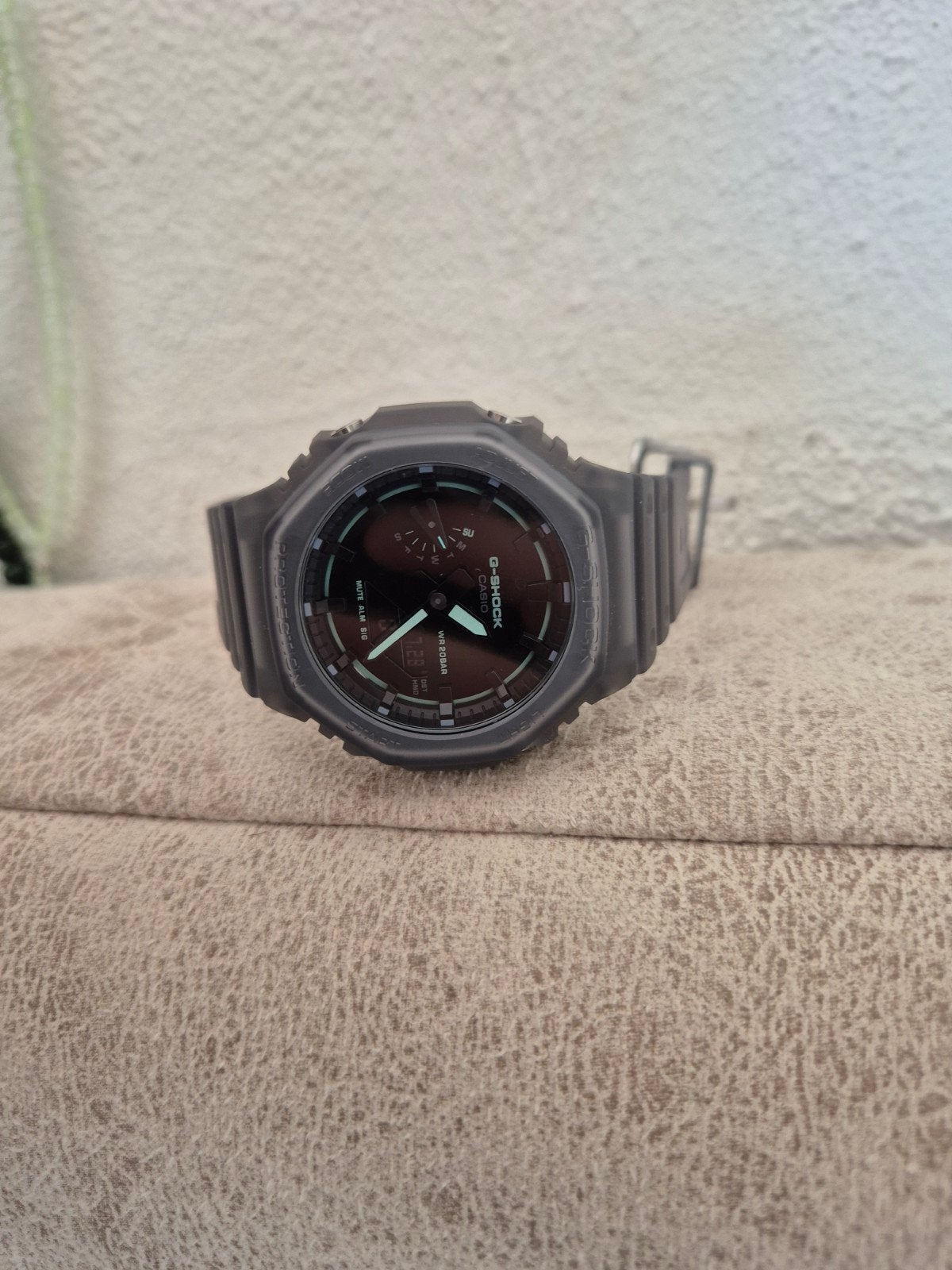 Casio G-Shock GA-2100 Carbon Core Guard Horloge, Casio, Kunststof, Polshorloge, Nieuw