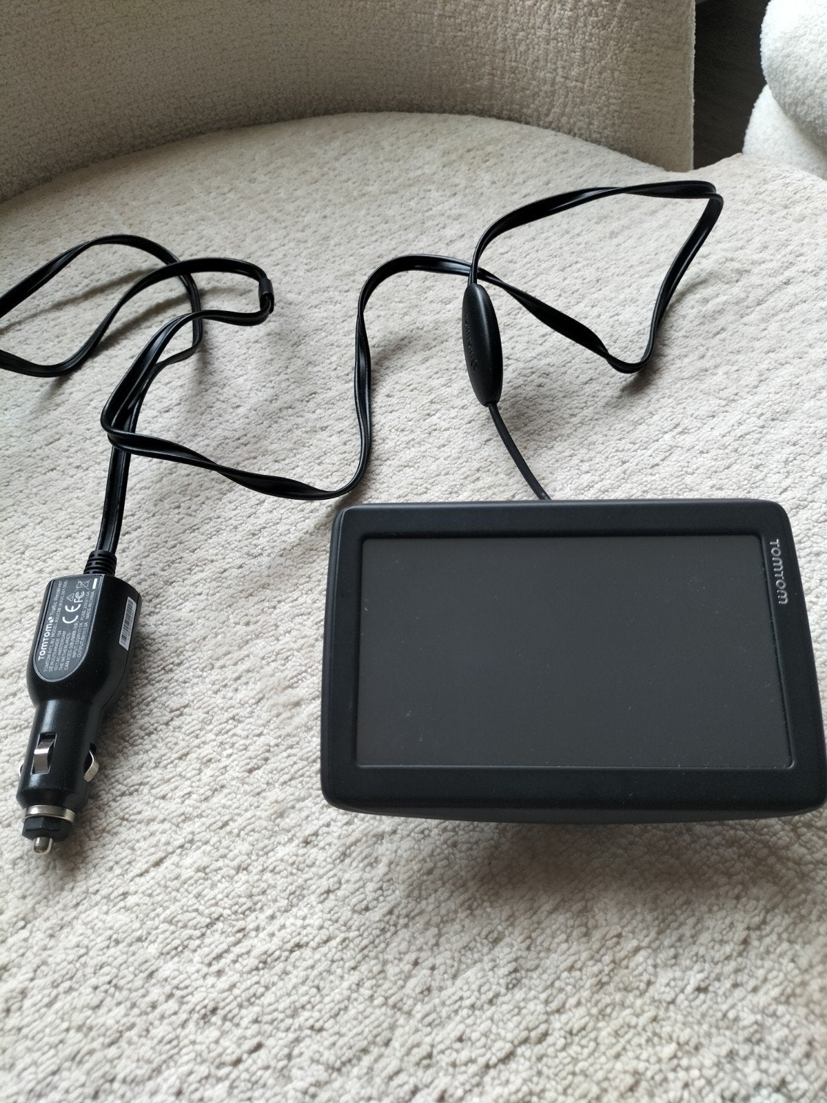 TomTom navigatiesysteem met zuignap en autolader, Ophalen of Verzenden