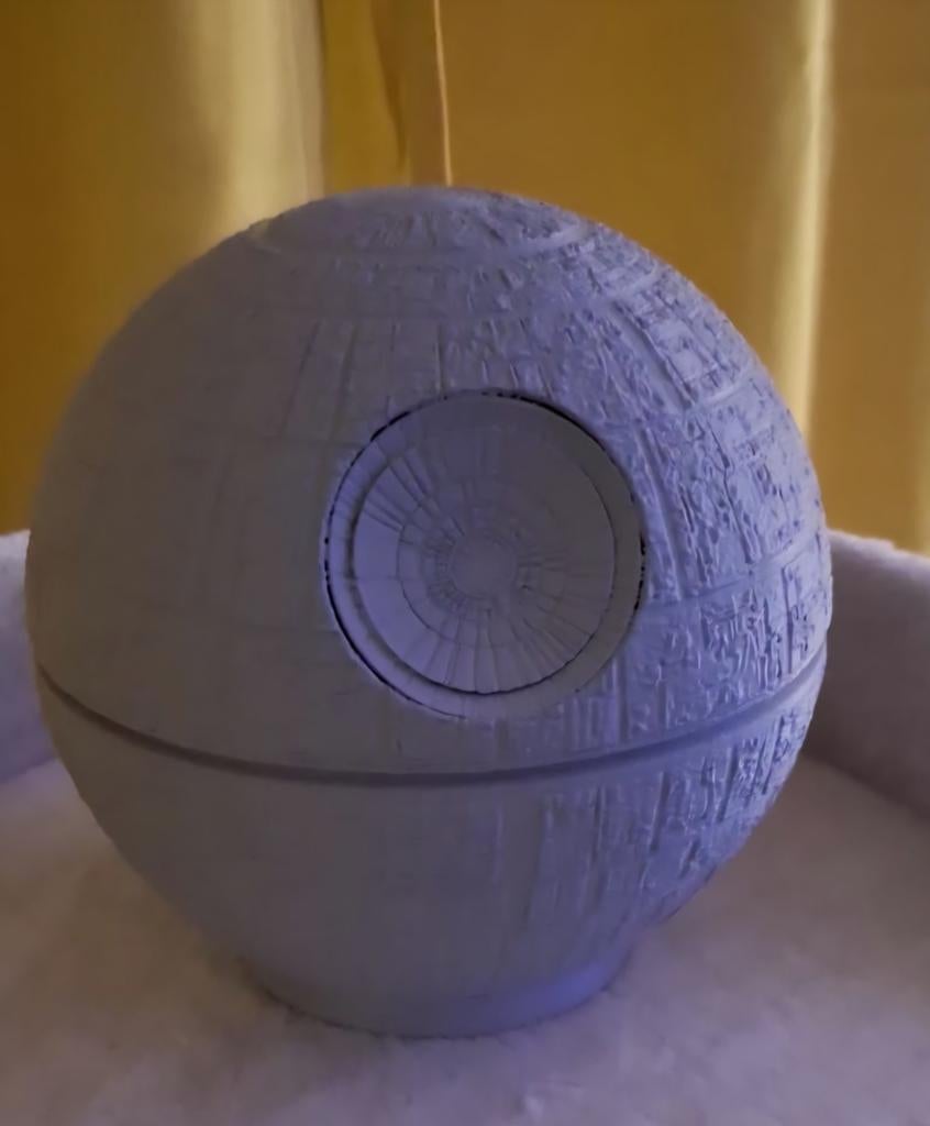 Death star , starwars model. Lego achtergrond., Verzamelen, Star Wars, Ophalen of Verzenden, Nieuw, Actiefiguurtje