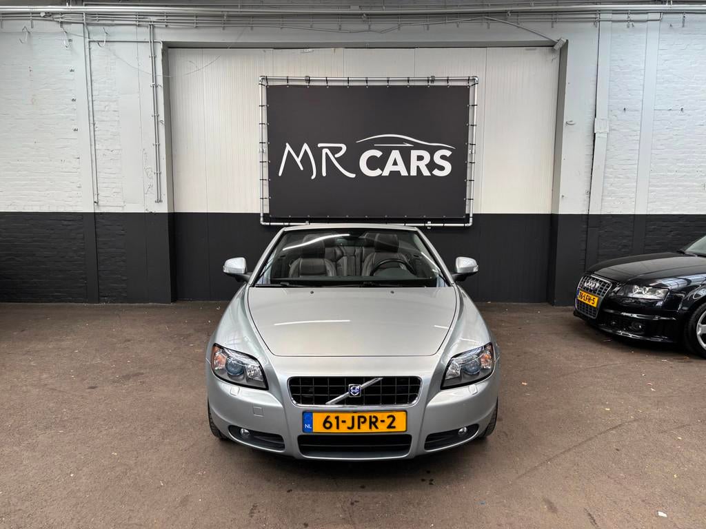 Volvo C70 Convertible 2.0D Momentum Automaat/Leder/Airco, Auto's, Volvo, Voorwielaandrijving, Parkeersensor, Gebruikt, 4 cilinders