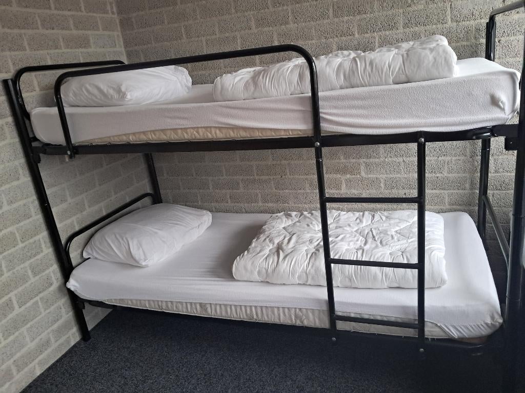 Stapelbed (zie omschrijving)., Ophalen, Zo goed als nieuw, Stapelbed