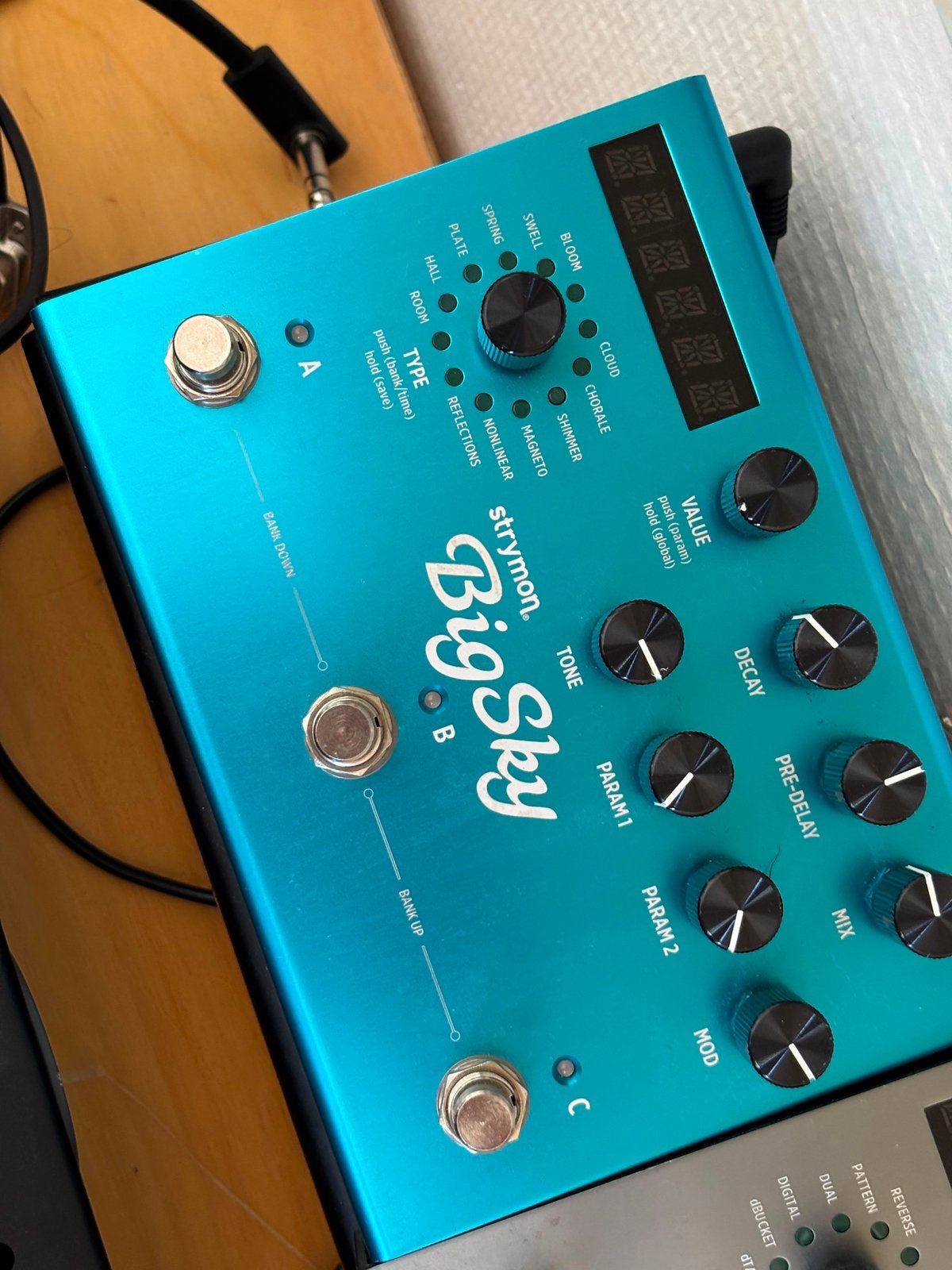 Strymon BigSky Reverb Pedaal incl. alle originele onderdelen, Muziek en Instrumenten, Effecten, Ophalen of Verzenden, Zo goed als nieuw