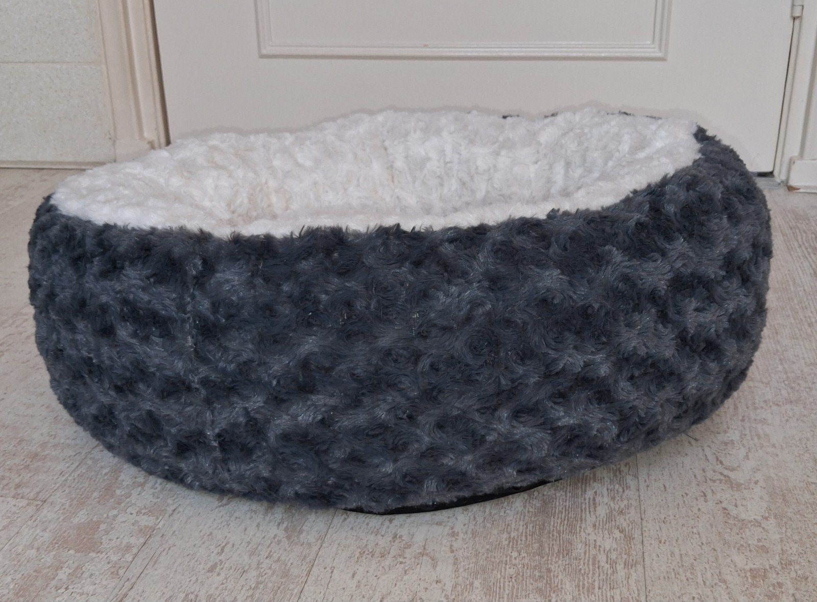 TRIXIE Fluffy huisdiermand 50 cm. Nieuw!, Ophalen of Verzenden, Nieuw, Pluche