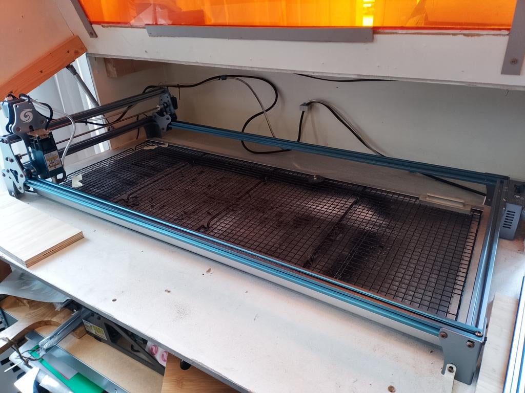 Sculpfun S10 lasergraveerder met groot frame, Ophalen