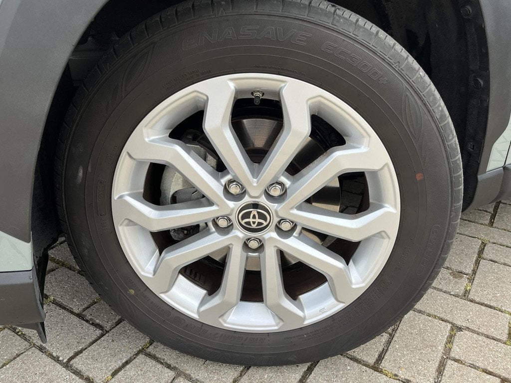 Toyota Corolla Cross Hybrid 140 Active | NL-Auto | Eerste ei, Auto's, Toyota, Stof, Gebruikt, Origineel Nederlands, Bedrijf