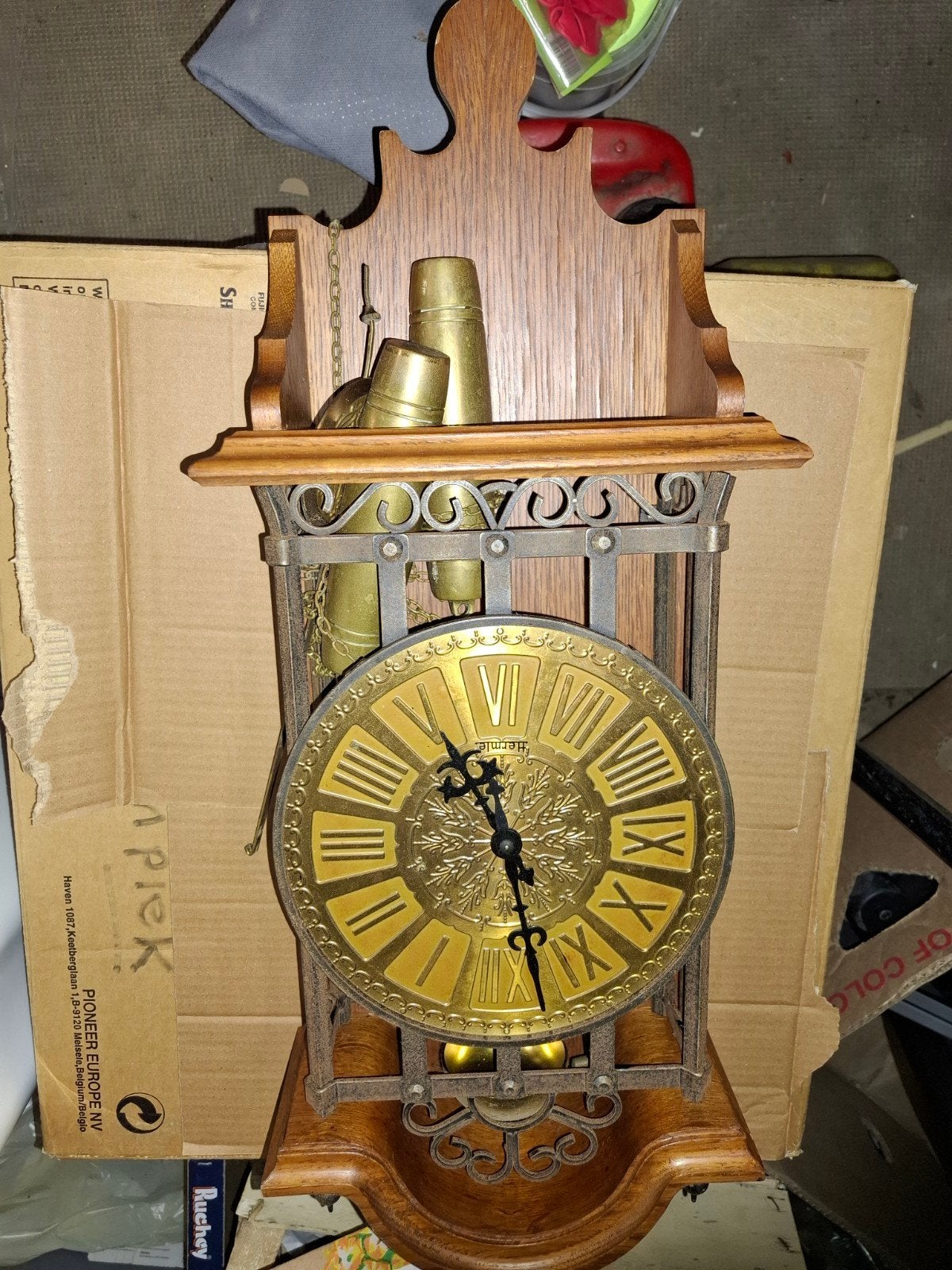 Antieke Hermle wandklok met slinger en gewichten, Antiek en Kunst, Ophalen of Verzenden