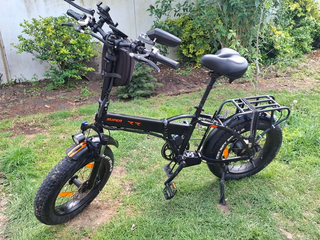Mooi elektrische fiets met dikke banden en alarm, Fietsen en Brommers, Ophalen, Zo goed als nieuw, 20 inch of meer