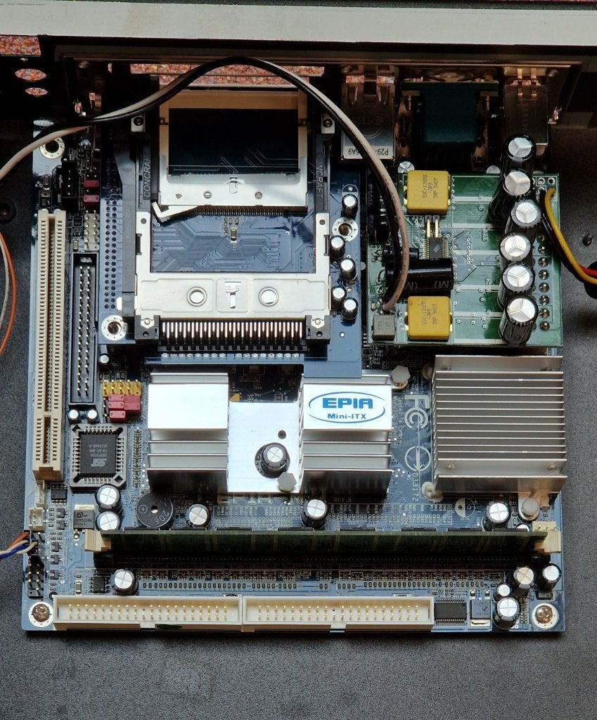 VIA EPIA -MII mini ITX moederbord met C3 cpu, Computers en Software, Vintage Computers, Ophalen, Via