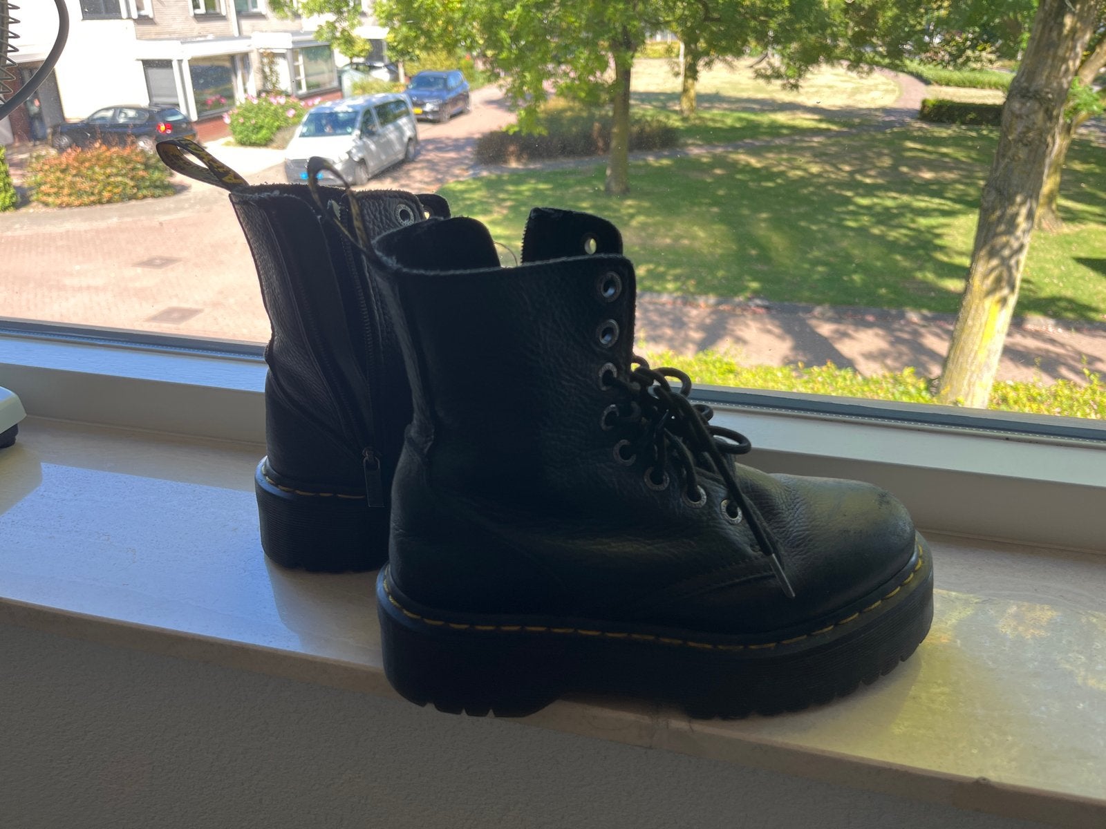 Dr. Martens Jadon Platform Boots Zwart Maat  38, Ophalen of Verzenden, Gedragen, Zwart, Lage of Enkellaarzen