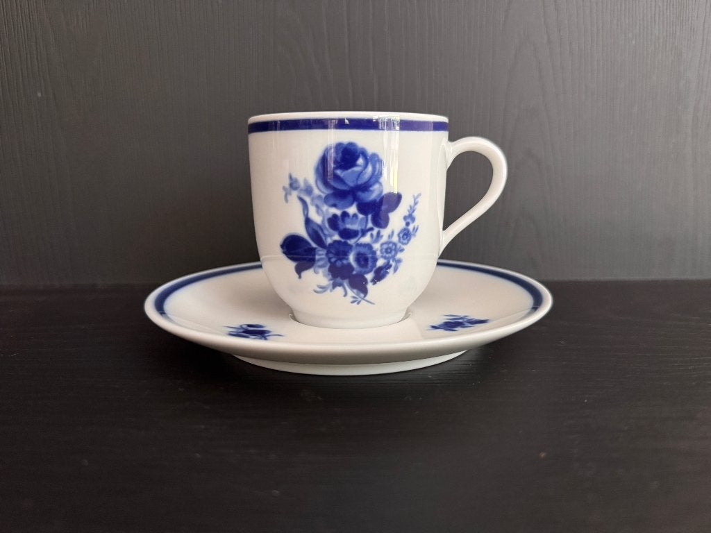Mosa Maastricht blauwe rozen kop en schotels, Antiek en Kunst, Ophalen of Verzenden