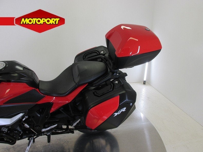 BMW S1000XR (bj 2020), Einsteinlaan 5
2289 CC  Rijswijk, NL, Meer dan 35 kW, Toermotor, Info@bmw-motorrad.nl