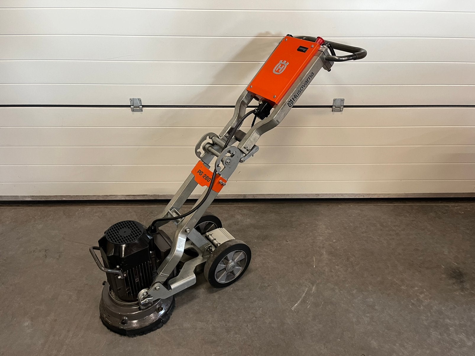 Husqvarna PG 280 betonslijpmachine/vloerschuurmachine, Ophalen, Zo goed als nieuw, 1200 watt of meer, Overige typen