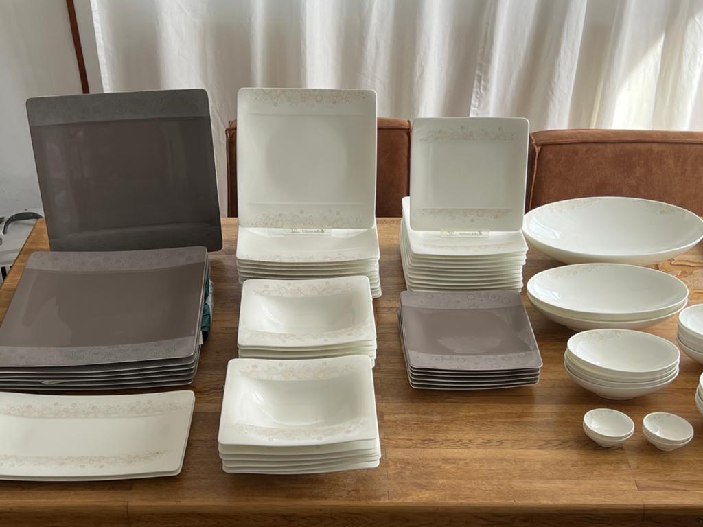 Villeroy & Boch - Modern Grace Gray - compleet servies, Antiek en Kunst, Ophalen
